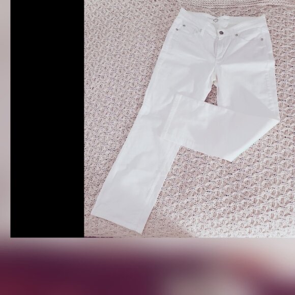 CAMBIO Premium Straight "NORAH" White Flexible Midrise Jeans - Picture 11 of 16